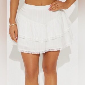 Elegant White Lace Trim Skirt
